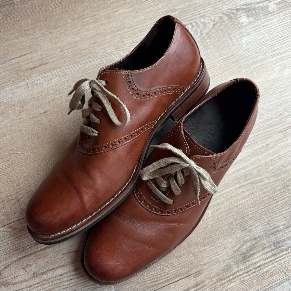 Elegant Brown Leather Men's Oxfords